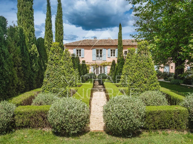 Propriété Saint-Rémy-de-Provence - 7 chambres - 533m²