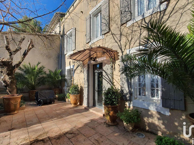 Villa for Sale Saint-Rémy-de-Provence - BellesPierres