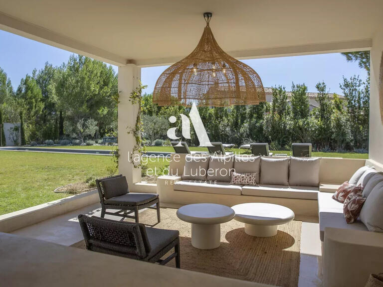 Villa Saint-Rémy-de-Provence - 5 bedrooms - 240m²