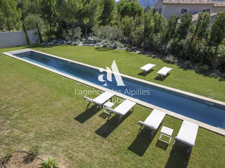 Villa Saint-Rémy-de-Provence - 5 bedrooms - 240m²