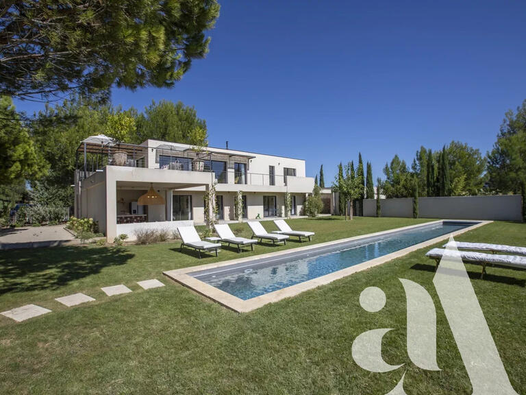 Villa Saint-Rémy-de-Provence - 5 bedrooms - 240m²