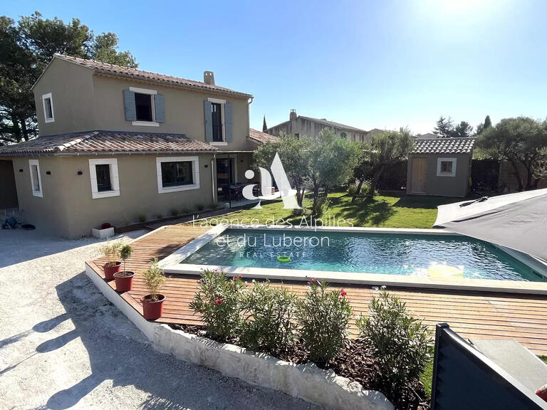 Villa Saint-Rémy-de-Provence - 3 bedrooms - 140m²