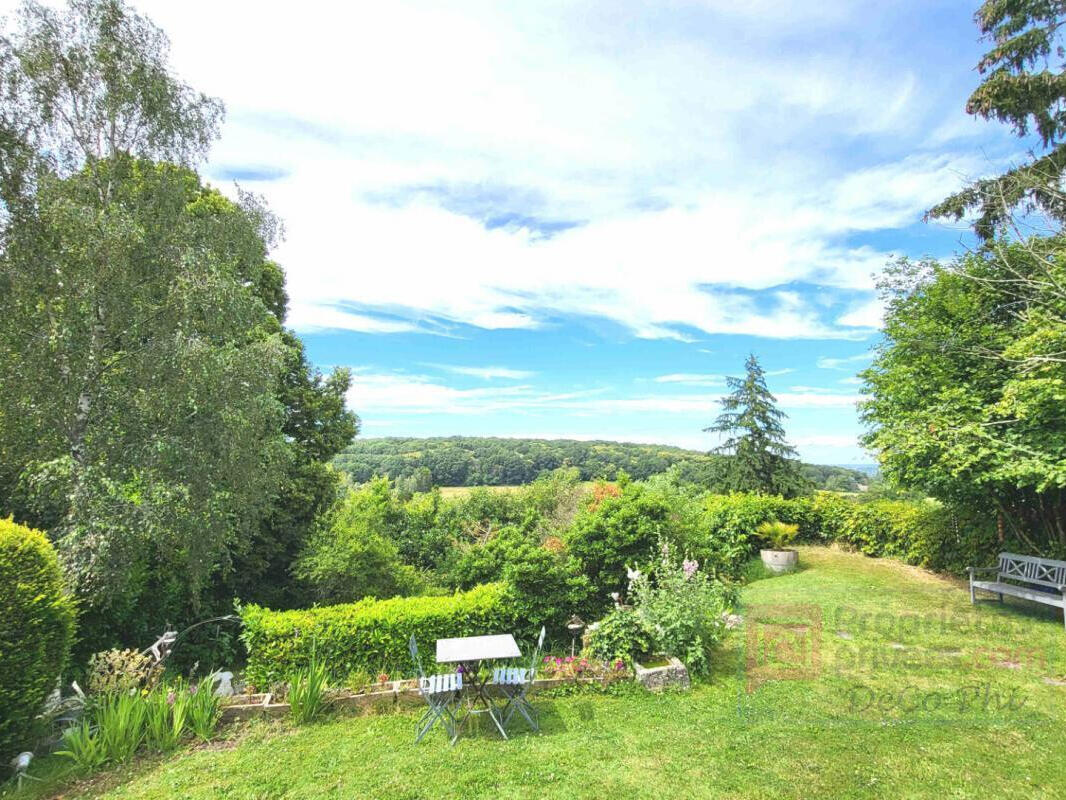 House Saint-Rémy-l'Honoré