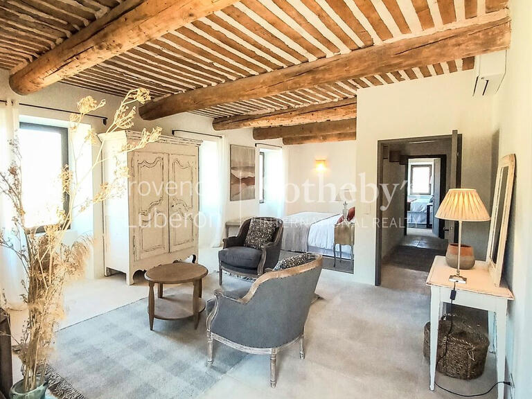 House Saint-Saturnin-lès-Apt - 8 bedrooms - 550m²