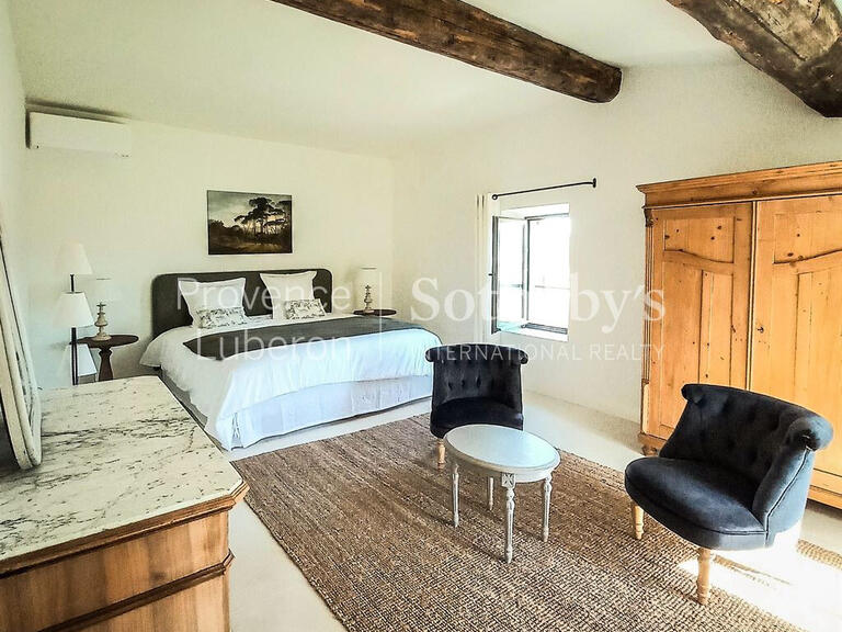 Maison Saint-Saturnin-lès-Apt - 8 chambres - 550m²