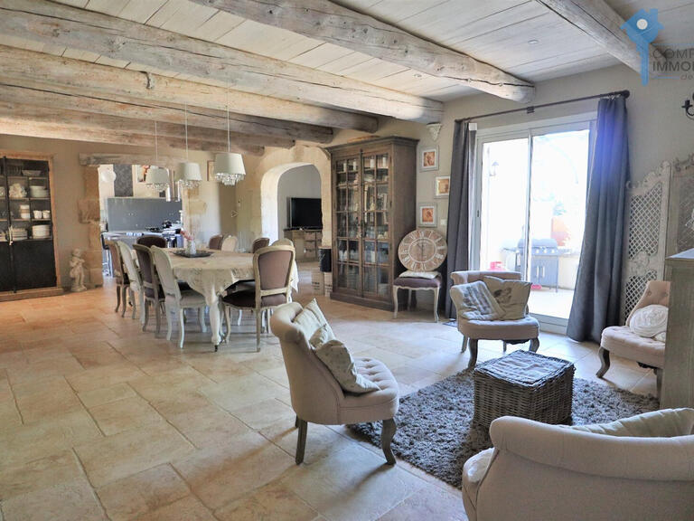 Maison Saint-Saturnin-lès-Apt - 5 chambres - 228m²