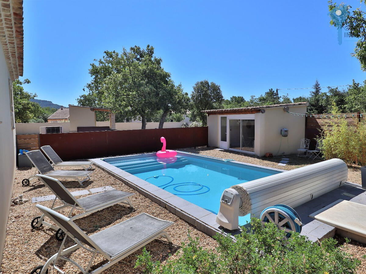 Maison Saint-Saturnin-lès-Apt