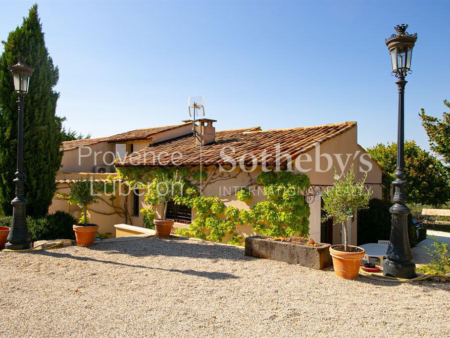 Maison Saint-Saturnin-lès-Apt