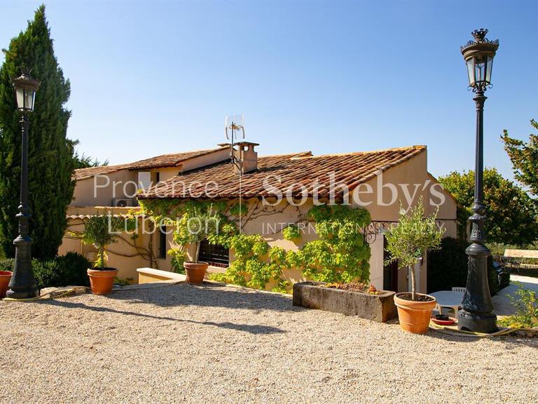 House Saint-Saturnin-lès-Apt - 5 bedrooms - 223m²