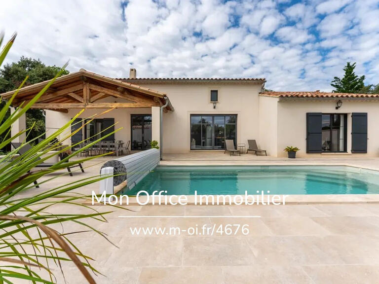 House Saint-Saturnin-lès-Apt - 4 bedrooms - 173m²