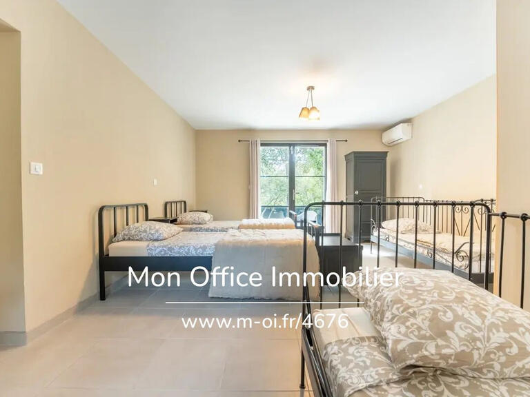 House Saint-Saturnin-lès-Apt - 4 bedrooms - 173m²