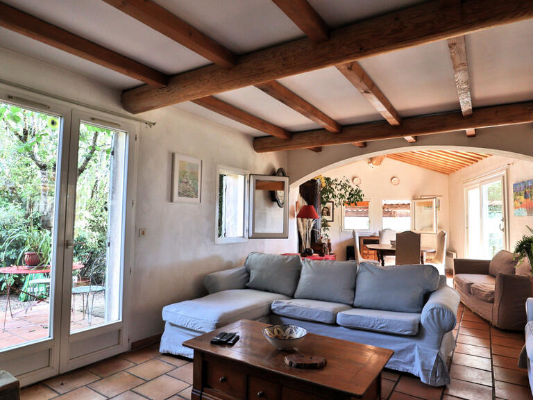 Maison Saint-Saturnin-lès-Apt - 4 chambres - 188m²