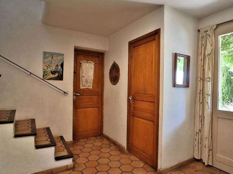 Maison Saint-Saturnin-lès-Apt - 4 chambres - 188m²