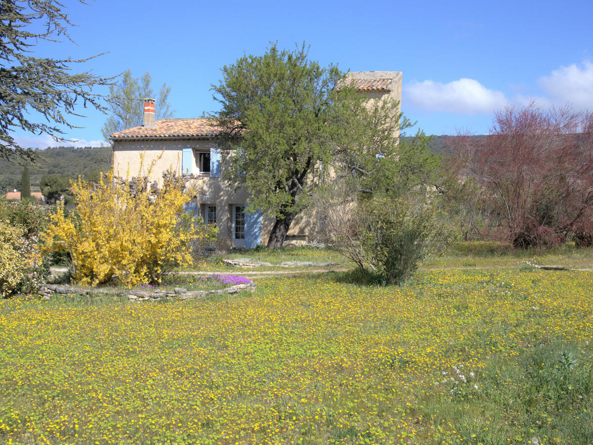 House Saint-Saturnin-lès-Apt