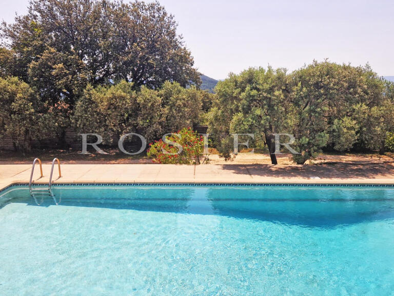 Villa Saint-Saturnin-lès-Apt - 4 bedrooms - 230m²