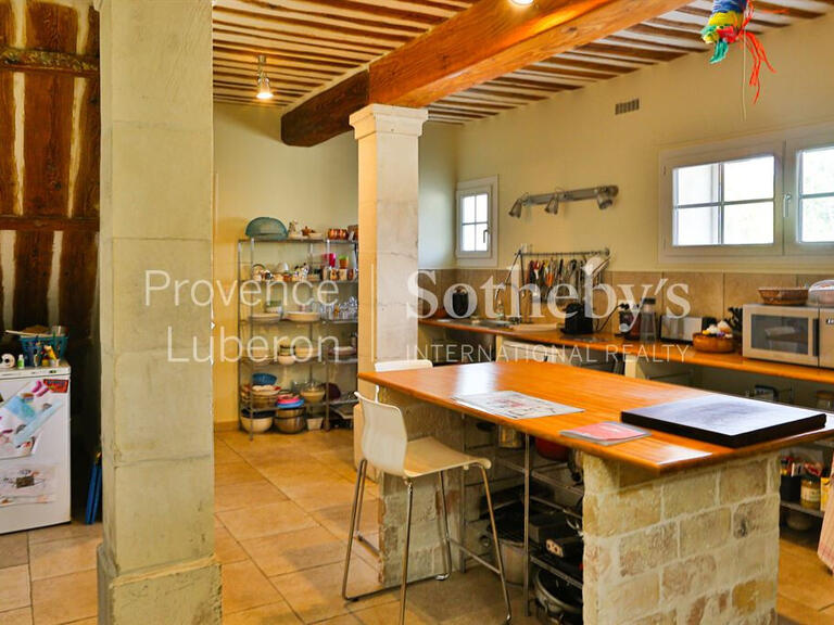 Maison Saint-Saturnin-lès-Avignon - 5 chambres - 500m²