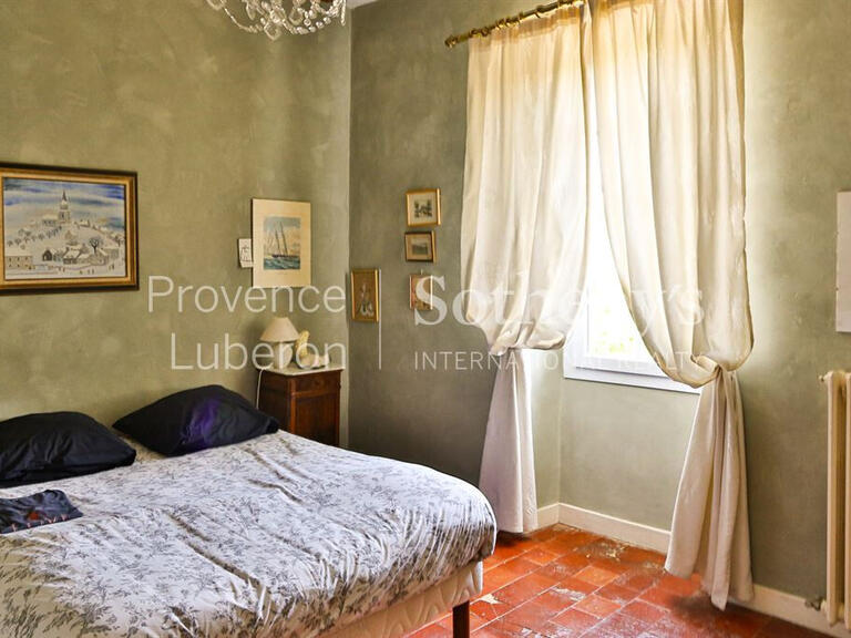 House Saint-Saturnin-lès-Avignon - 5 bedrooms - 500m²