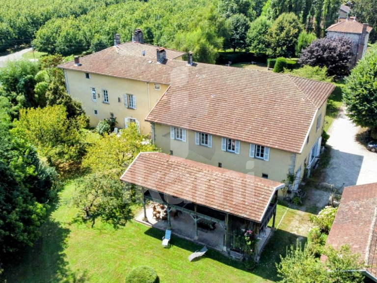 Maison Saint-Sauveur - 11 chambres - 637m²