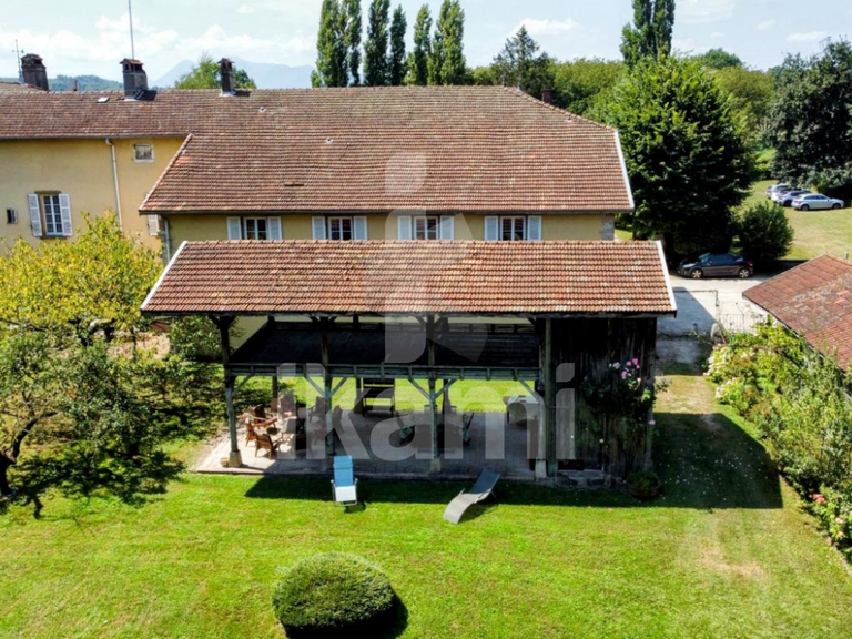 House Saint-Sauveur - 11 bedrooms - 637m²