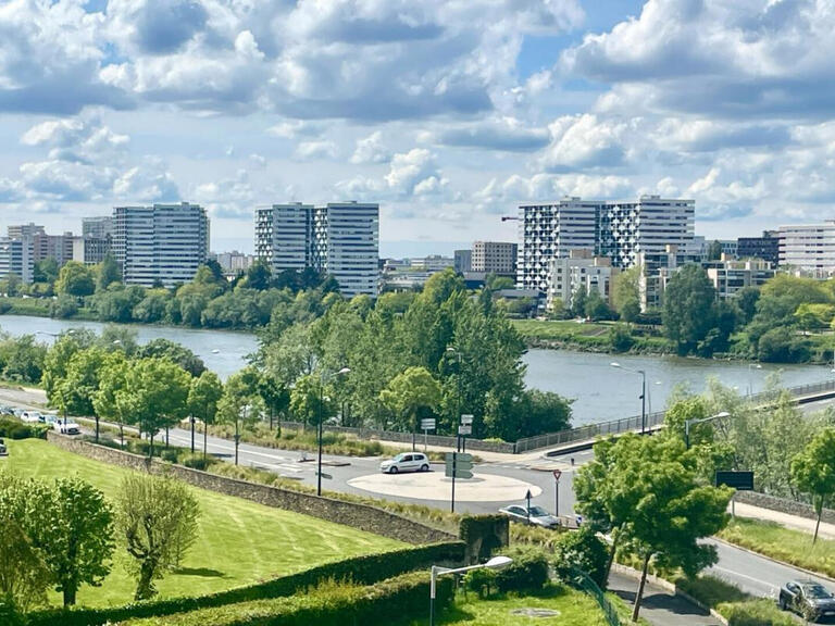 Apartment Saint-Sébastien-sur-Loire - 4 bedrooms