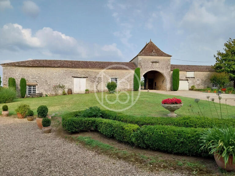 Maison Saint-Sernin - 4 chambres - 867m²