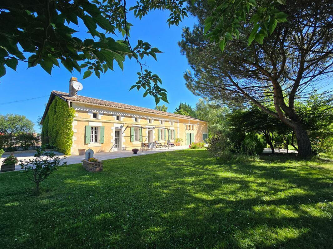 House Saint-Seurin-sur-l'Isle