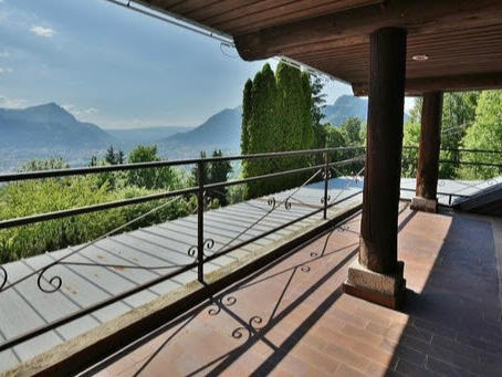 House Saint-Sigismond - 4 bedrooms - 750m²