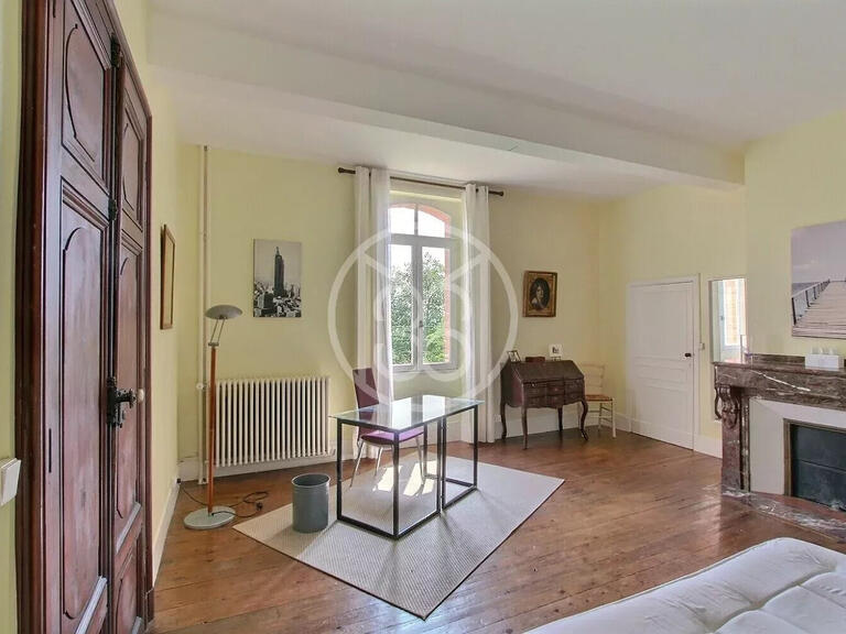 Vente Château Saint-Sulpice-sur-Lèze - 6 chambres