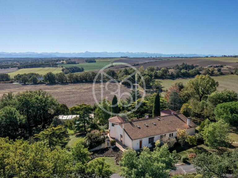 Propriété Saint-Sulpice-sur-Lèze - 7 chambres - 282m²