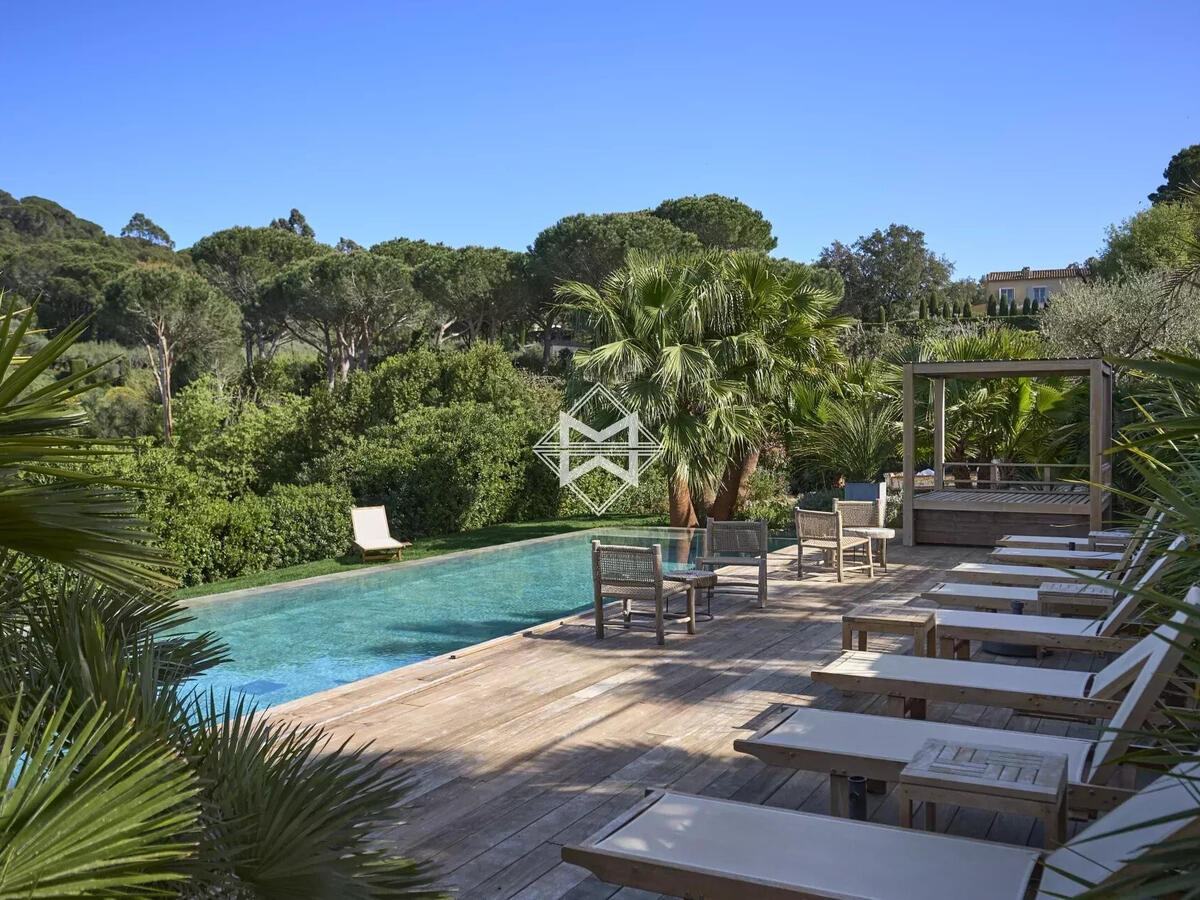 House Saint-Tropez