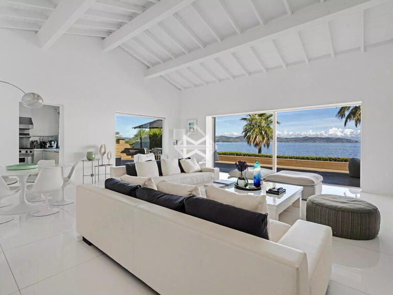 Maison Saint-Tropez - 5 chambres - 207m²