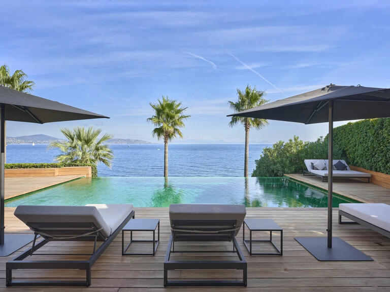 Maison Saint-Tropez - 5 chambres - 207m²