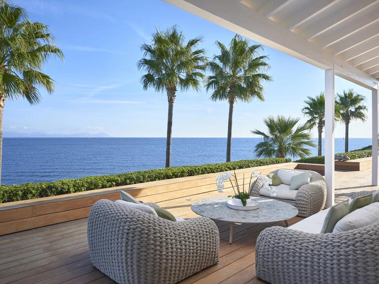 Maison Saint-Tropez - 5 chambres - 207m²