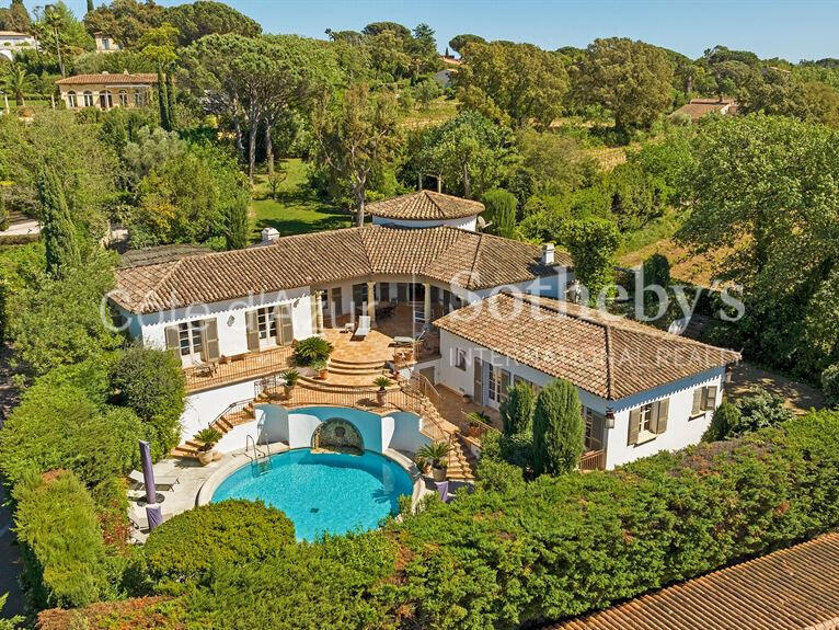 House Saint-Tropez