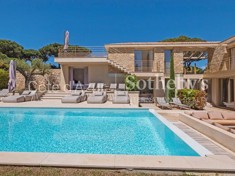 House Saint-Tropez