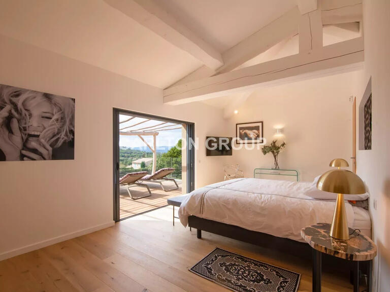 Maison Saint-Tropez - 5 chambres - 200m²