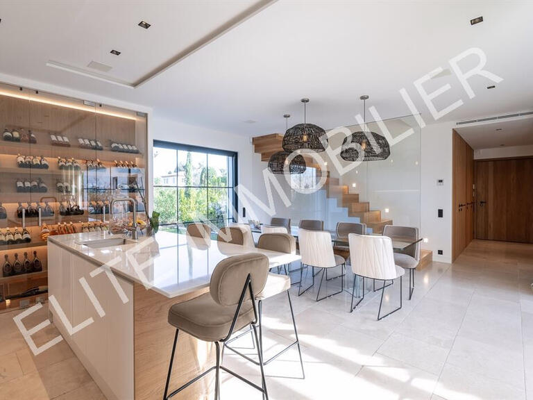 Maison Saint-Tropez - 5 chambres - 420m²