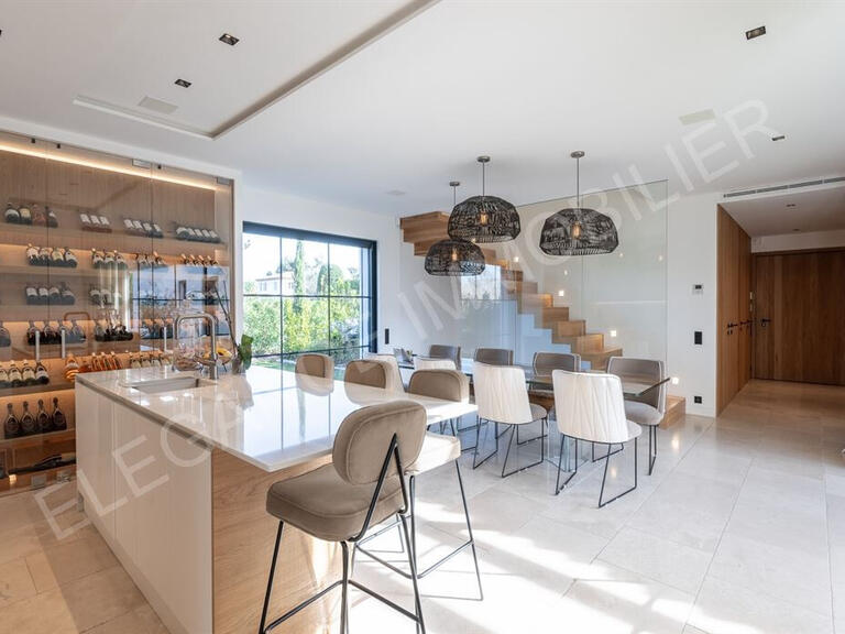 Maison Saint-Tropez - 5 chambres - 420m²