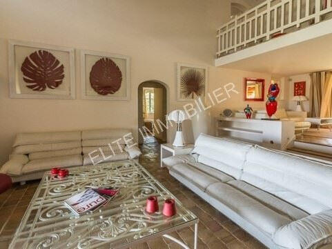 Maison Saint-Tropez - 8 chambres - 338m²