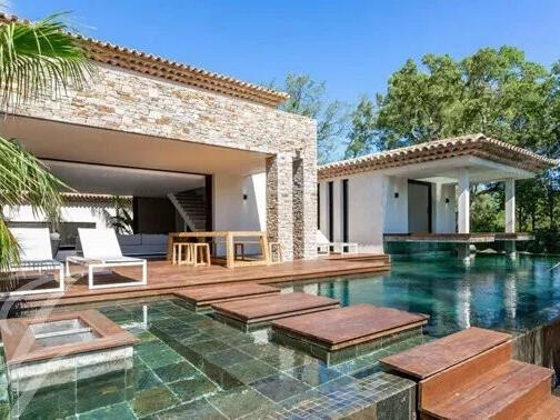 Property Saint-Tropez - 8 bedrooms - 350m²