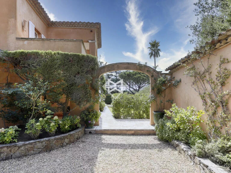 Propriété Saint-Tropez - 6 chambres - 280m²