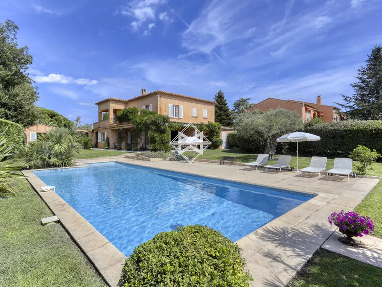 Propriété Saint-Tropez - 6 chambres - 280m²