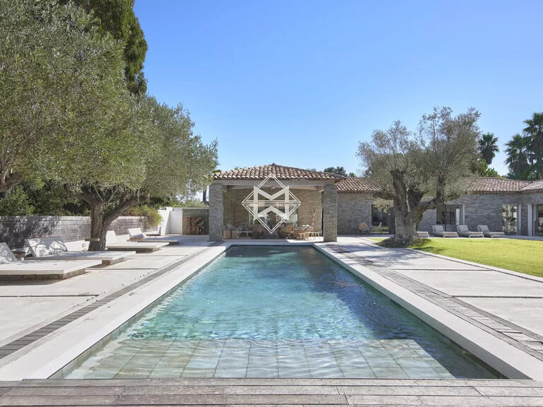 Villa Saint-Tropez - 9 bedrooms - 550m²