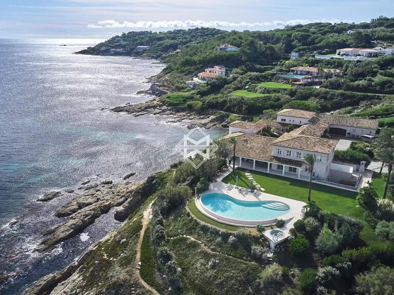 Villa Saint-Tropez - 8 bedrooms - 600m²