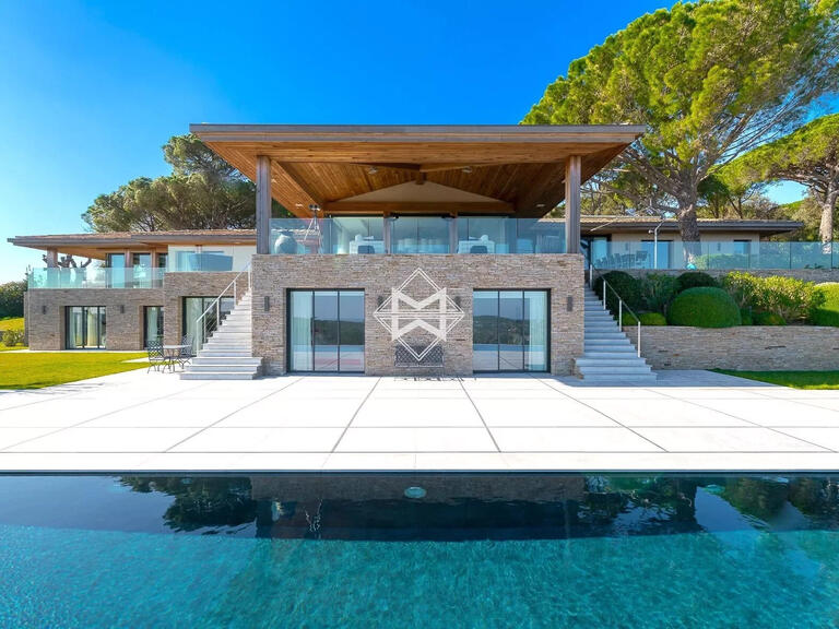 Villa Saint-Tropez - 9 bedrooms - 710m²