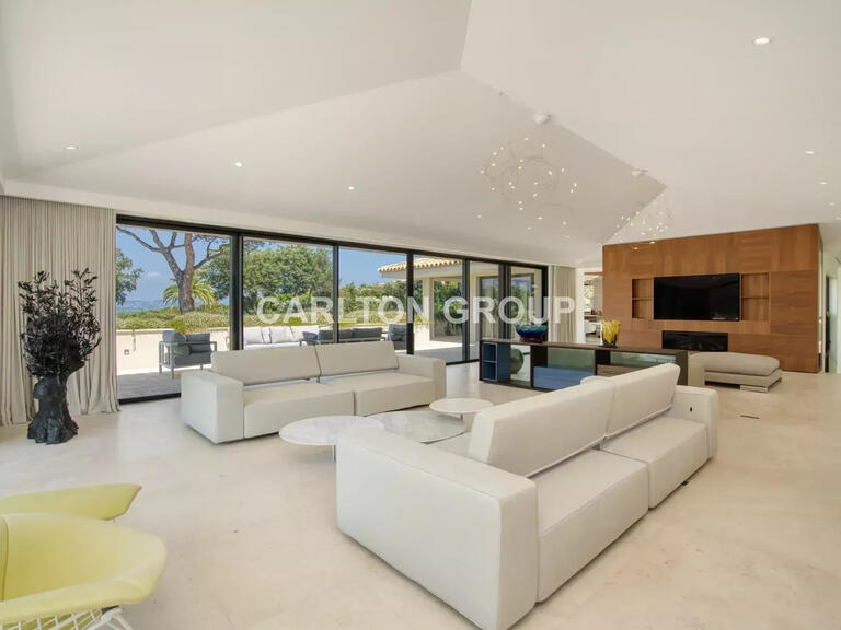 Villa Saint-Tropez - 5 bedrooms - 354m²