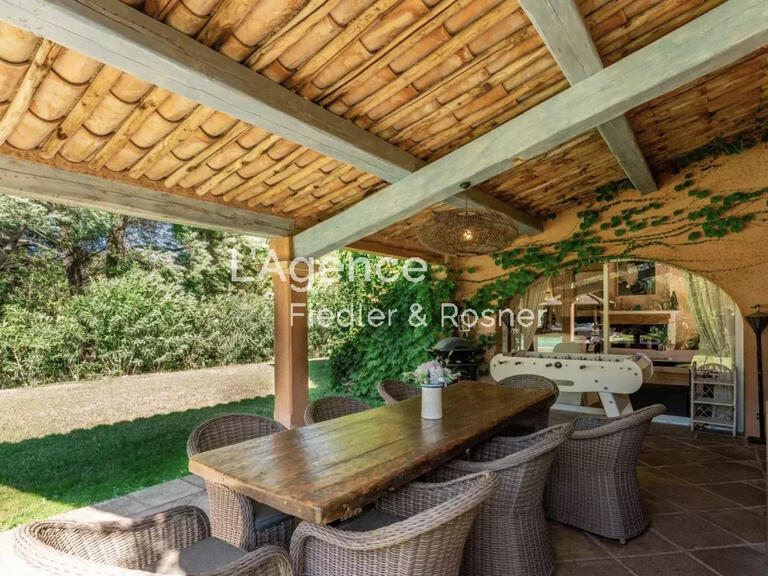 Villa Saint-Tropez - 5 bedrooms - 160m²