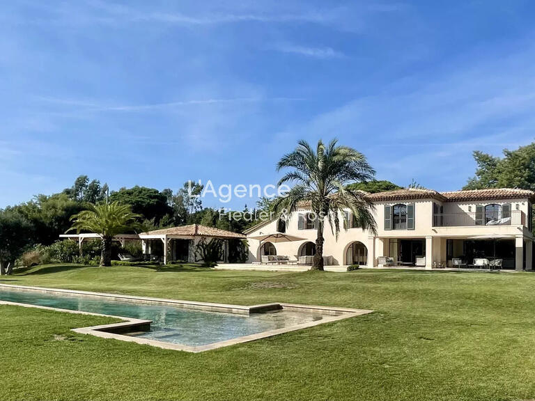 Villa Saint-Tropez - 6 bedrooms - 6400m²