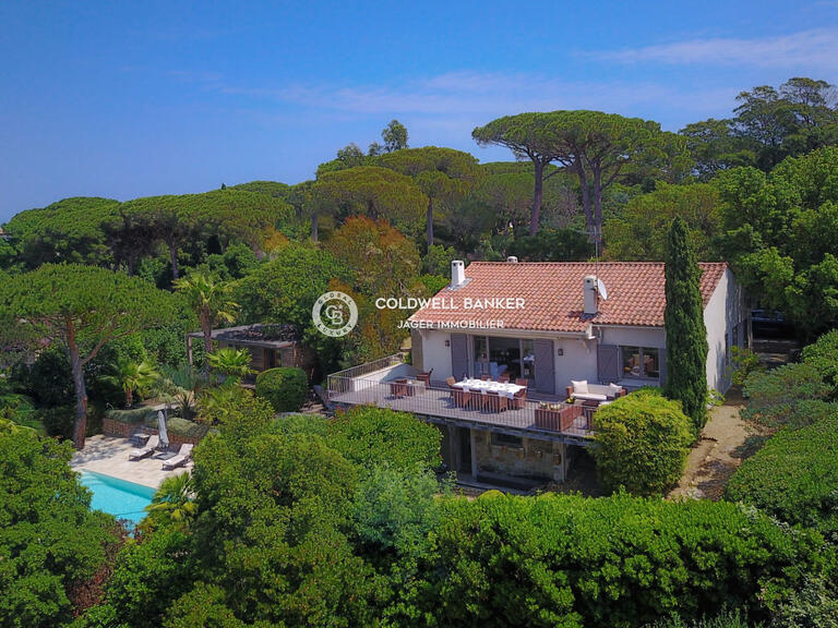 Villa Saint-Tropez - 5 bedrooms - 200m²