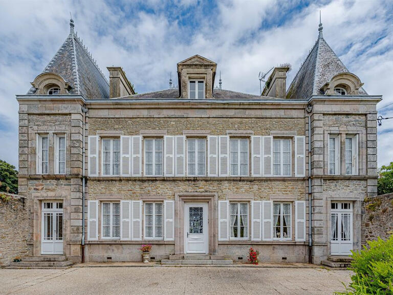 Maison Saint-Vaast-la-Hougue - 5 chambres - 221m²